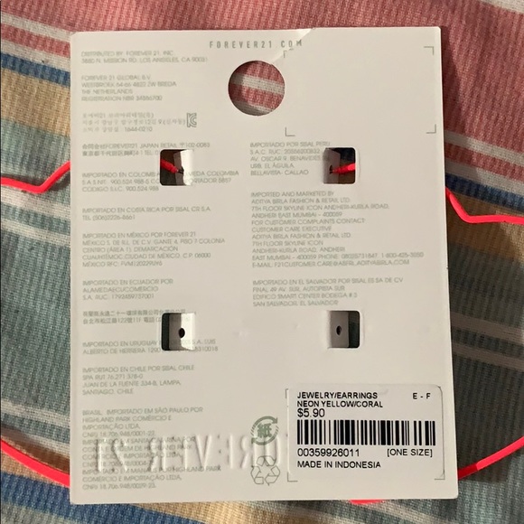 NWT Neon Pink Hearts Earrings from Forever 21 - Picture 5 of 6